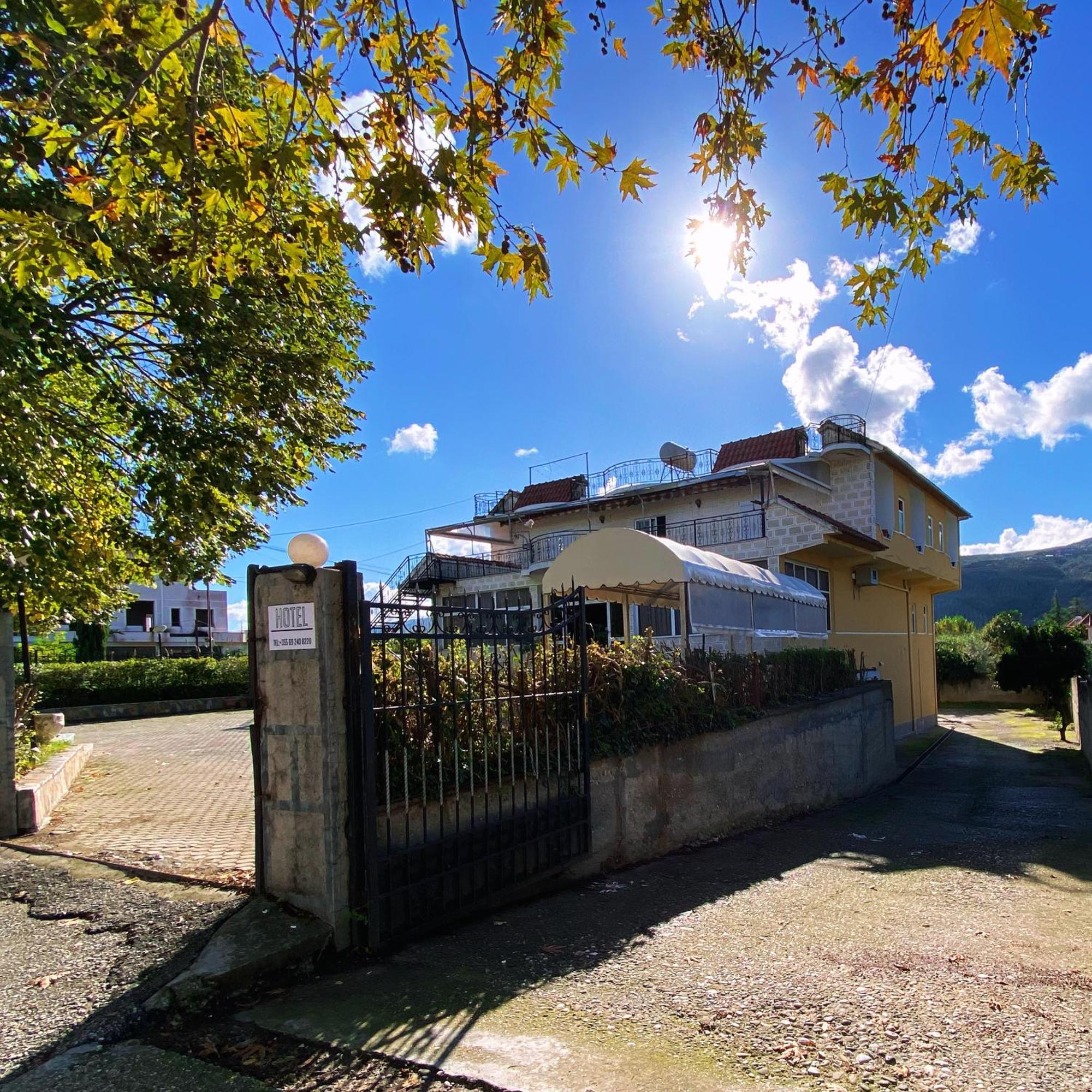 Hotel Belind Berat Exterior photo